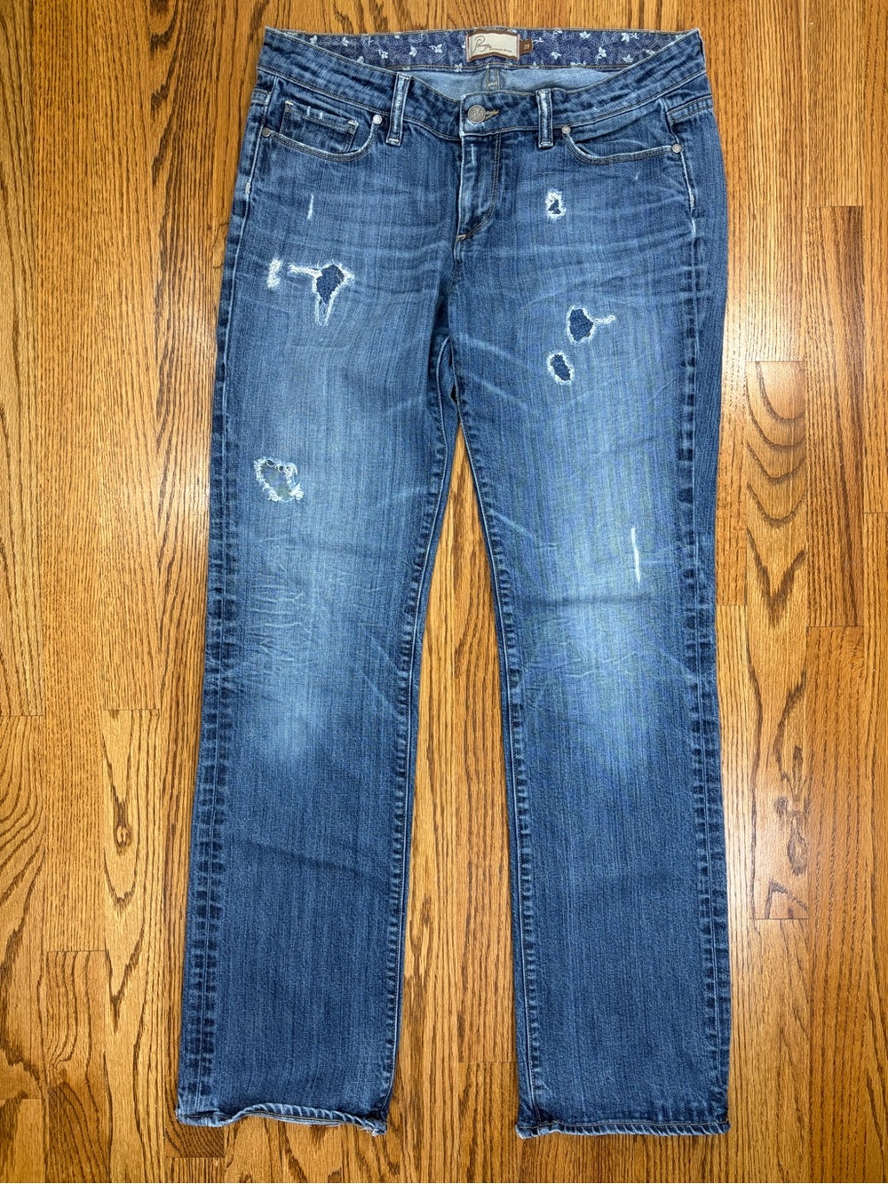PAIGE Jimmy Jimmy Distressed Straight-Leg Jeans *flaw* (29)